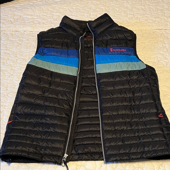 cotopaxi Other - Cotopaxi Black and Blue Puffer Vest with Green Stripe